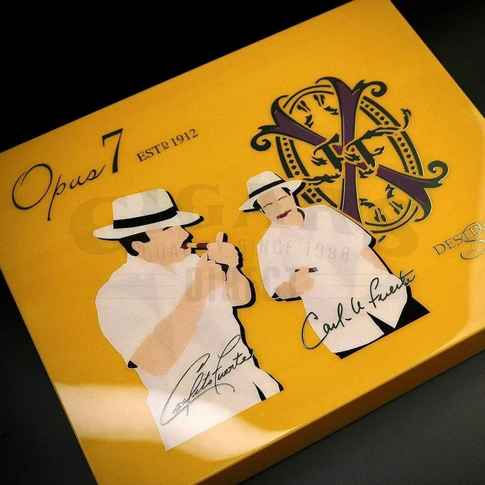 2024 Opus7 Travel Humidor and Cigars