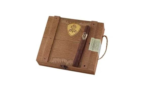 ADVentura Royal Return King’s Gold Corona