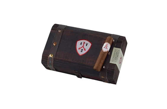 Adventura The Explorer Short Robusto