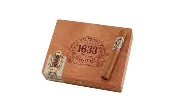 Alec Bradley 1633 Toro