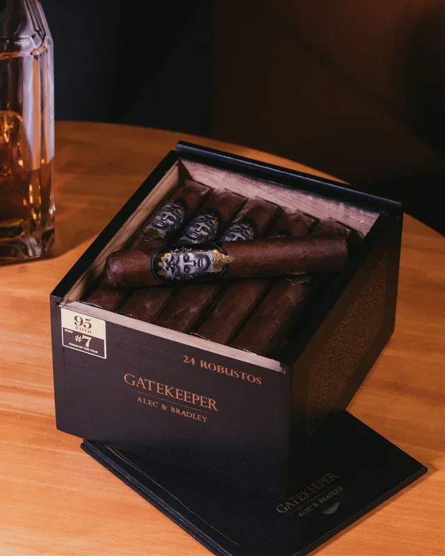 Alec Bradley Gatekeeper Robusto