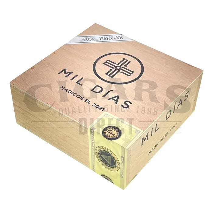 Crowned Heads Mil Dias Magicos Edicion Limitada 2021 Petit Robusto