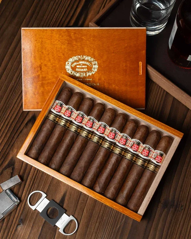 Hoyo de Monterrey Monterreyes No. 4 Edición Limitada 2021