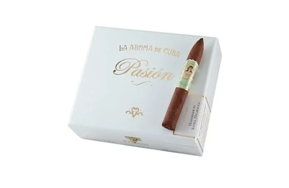 La Aroma De Cuba Pasion Torpedo Box-Pressed