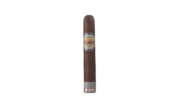 La Aurora Preferidos Platinum Cameroon Toro