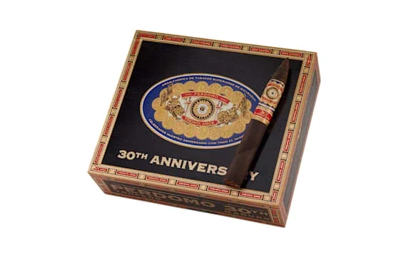 nerdomo 30th Anniversary Maduro Torpedo