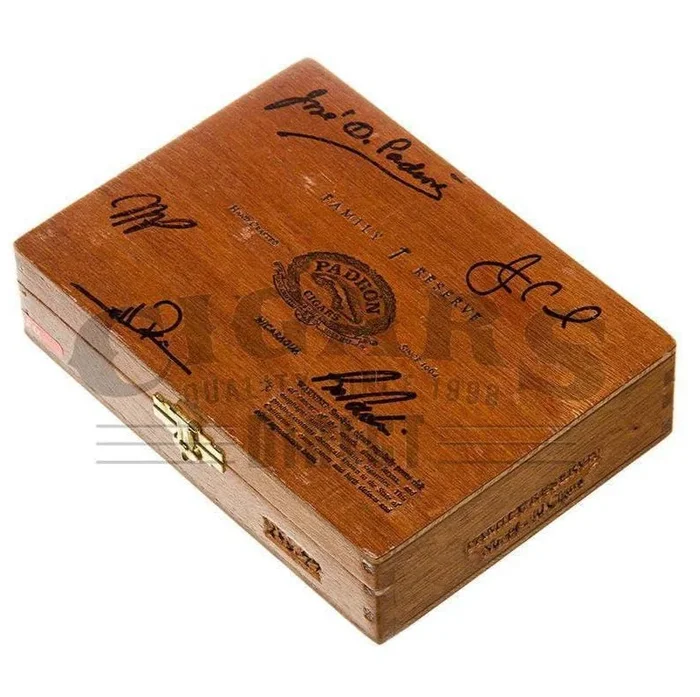 Padron Family Reserve No.44 Maduro