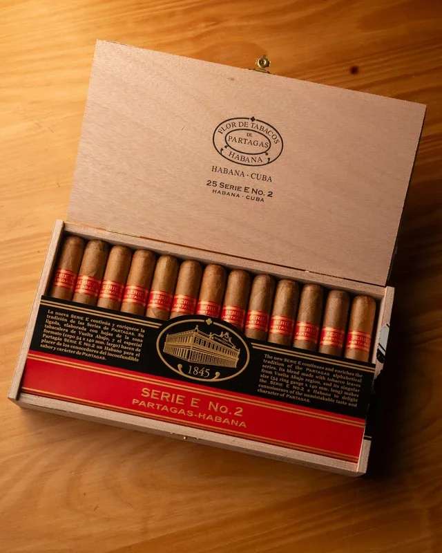 Partagás Serie E No. 2