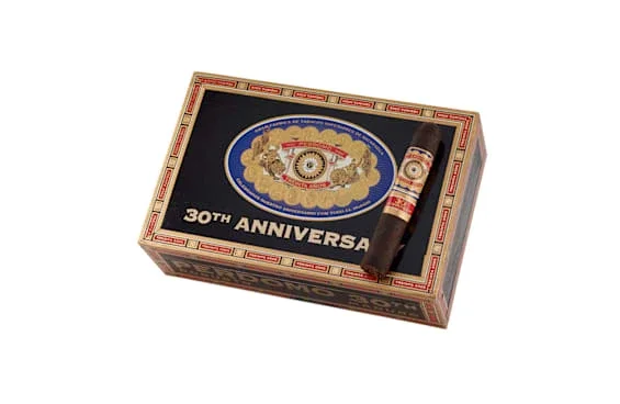 Perdomo 30th Anniversary maduro robusto