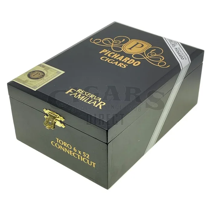 Pichardo Reserva Familiar Connecticut Toro