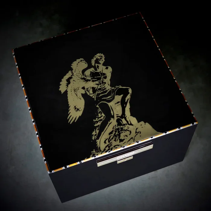 Prometheus 30th Anniversary Black Lacquer 60ct