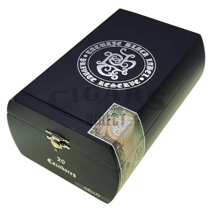 Tatuaje Black Cazadores