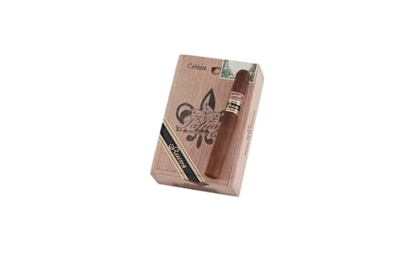 Tatuaje Noellas Broadleaf