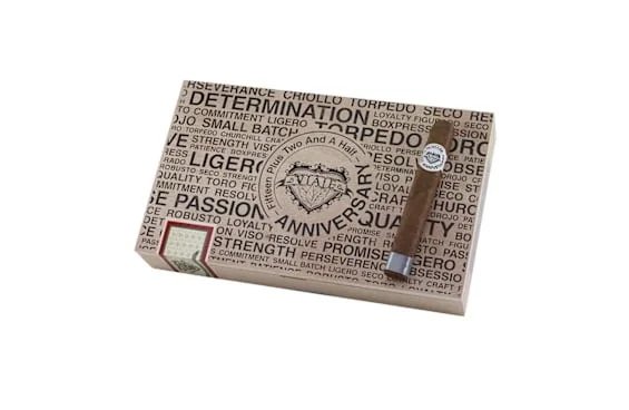 Viaje Fifteen Plus Two and a Half Silver