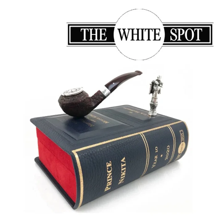 Alfred Dunhill – Christmas Pipe 2020 – The Nutcracker and Mouse King – 22/300