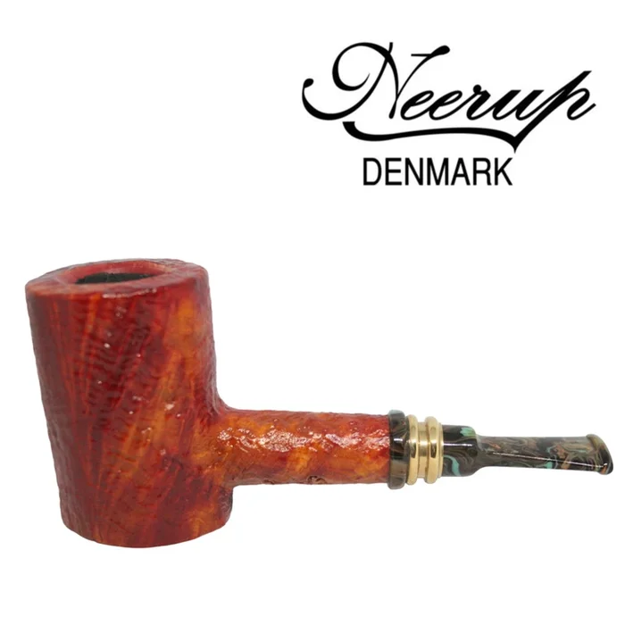 Neerup – Classic Series – Gr 3 Poker Straight (2) – Sandblast Pipe